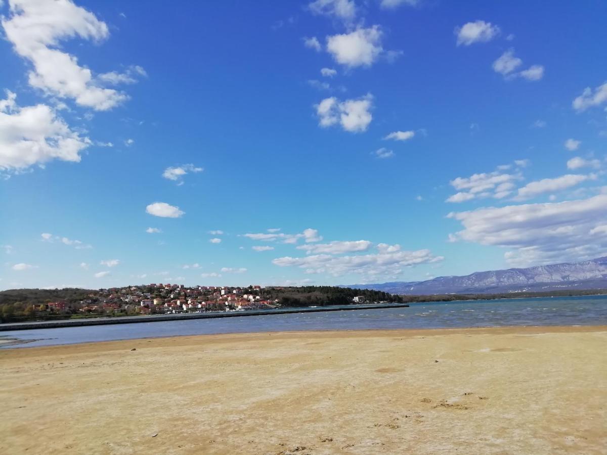 Apartment Sun & Sea Крк Экстерьер фото